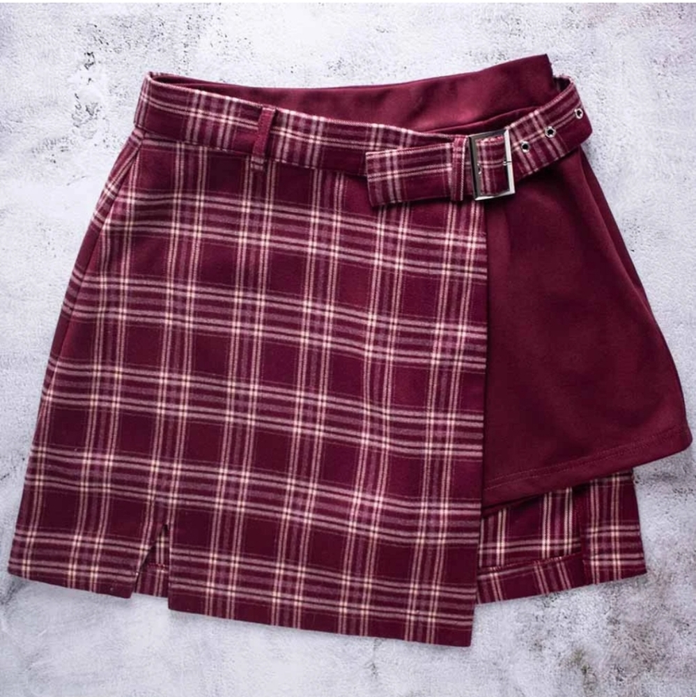 Lychee the label plaid skort